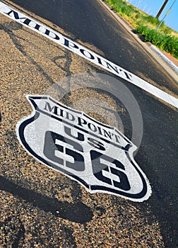 Midpoint in the historic Route 66.