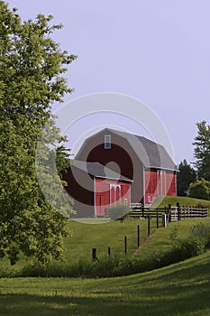 Midwest American Barn