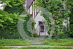 Midwest cottage with green ivy wall mortgage, down payment for financial remodel of home