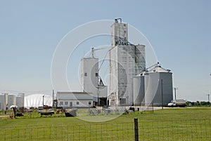 Midwestern USA Grain Co-op photo