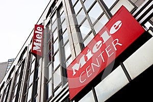a miele center store