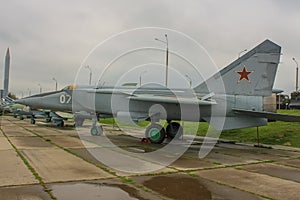 MiG-25 Soviet supersonic high-altitude twin-engine fighter-interceptor