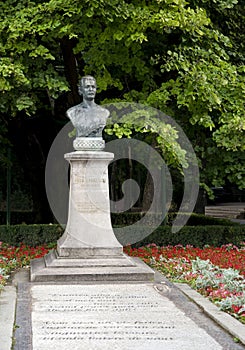 Mihai Eminescu Statue, Iasi photo