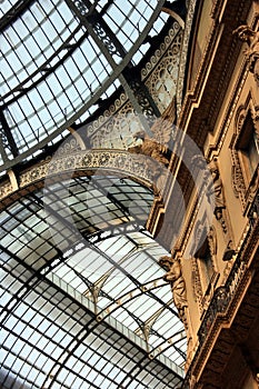 Milan arcade