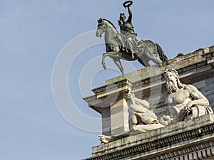 Milan: Arco della Pace