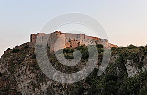 Milazzo - Panorama del castello all`alba