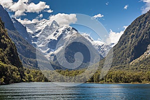 Milford Sound, Fiordland, New Zealand.