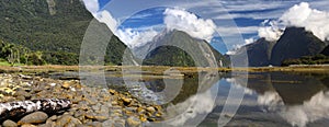 Milford Sound (Fjordland, New Zealand)