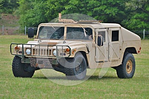 Military Humvee/Hummer/HMMWV