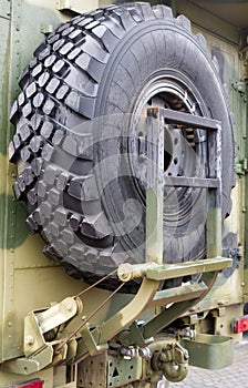 Military vehicle truck wheel