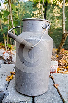 Milk churn