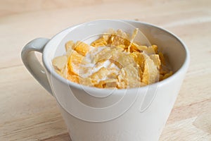 Milk and fresh cereal cornflakes