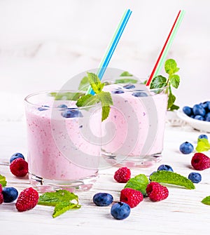 Milkshake with blueberries