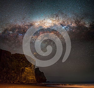 Milky way setting over south piha