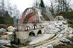 Mill wheel