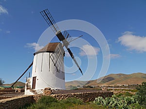 A mill with white plaster in Tiscamanita