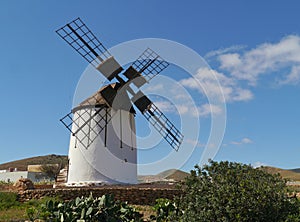 A mill with white plaster in Tiscamanita