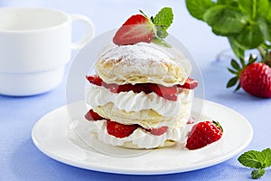 Millefeuille with strawberries