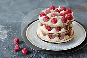 Millefeuille with vanilla cream and raspberry