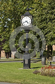 Millennium Clock, Bourne End photo