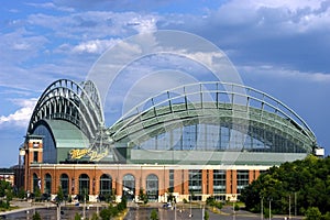 Miller Park, Milwaukee Brewers, Roof Open