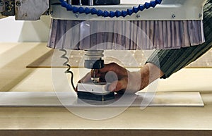 Milling and engraving machine