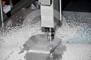 Milling metal machine