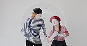 Mime artist couple promises to revenge for being offended