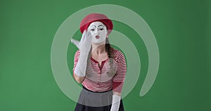 Mime artist promises to revenge for being offended