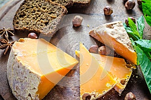 Mimolette with hazelnuts