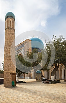 Minaret in the Dorut Tilovat complex, Shakhrisabz, Uzbekistan photo