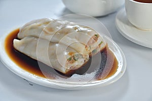 Minced Beef rice sheet dim sim