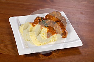 Minced meat balls with potato