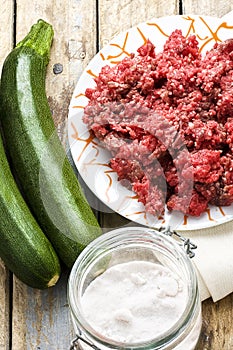 Minced Meat Zucchinis and Salt