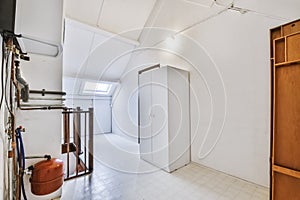 A mind-blowing room with a wooden staircase