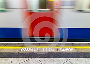 Mind the gap warning