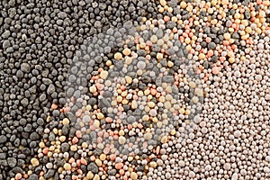 Mineral fertilizers granules