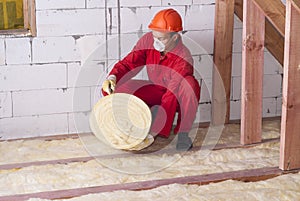 Mineral wool packing