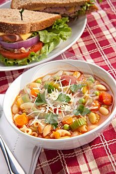 Minestrone soup