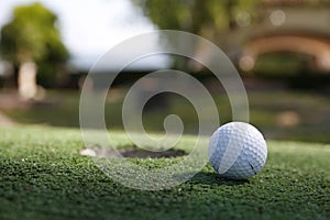 Mini golf ball