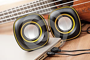 Mini usb speakers