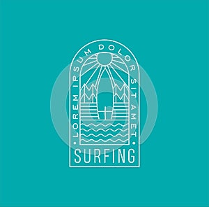 Minimalist surfing board sunset sunrise beach logo design Line art icon vector illustration. Beach holiday monoline logo Summer T