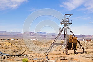 Mining shaft head