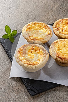 Miniquiche lorraine - Food photography