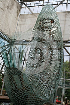 Minneapolis Sculpture Garden: standing glass fish