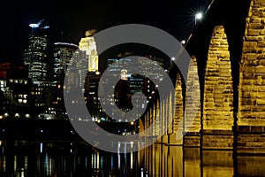 Minneapolis skyline at night