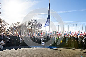 Minute of silence in tribute to the victims of Paris, Council of