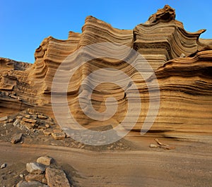 Miocene shallow-water limestones from Sao Nicolau island, Cape Verde