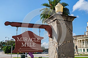 Miracle Mile Sign