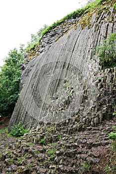 Zázrak prírody, čadičový kamenný vodopád, Somoska, Slovensko